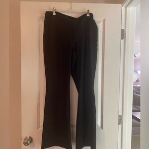 Old Navy | Powersoft Extra High-Rise Flare Leggings Size XL